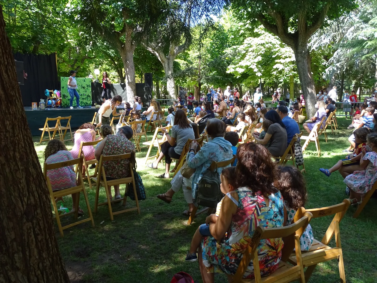 Foto 13 - GALER&Iacute;A: Expoes&iacute;a invita a leer y so&ntilde;ar a los m&aacute;s peque&ntilde;os