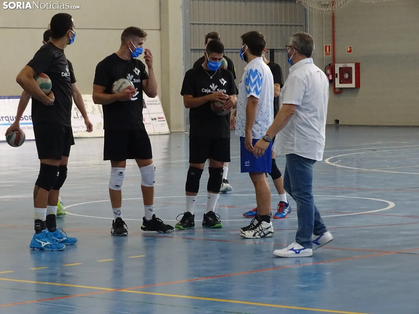 Una imagen del entrenamiento de este lunes. /SN