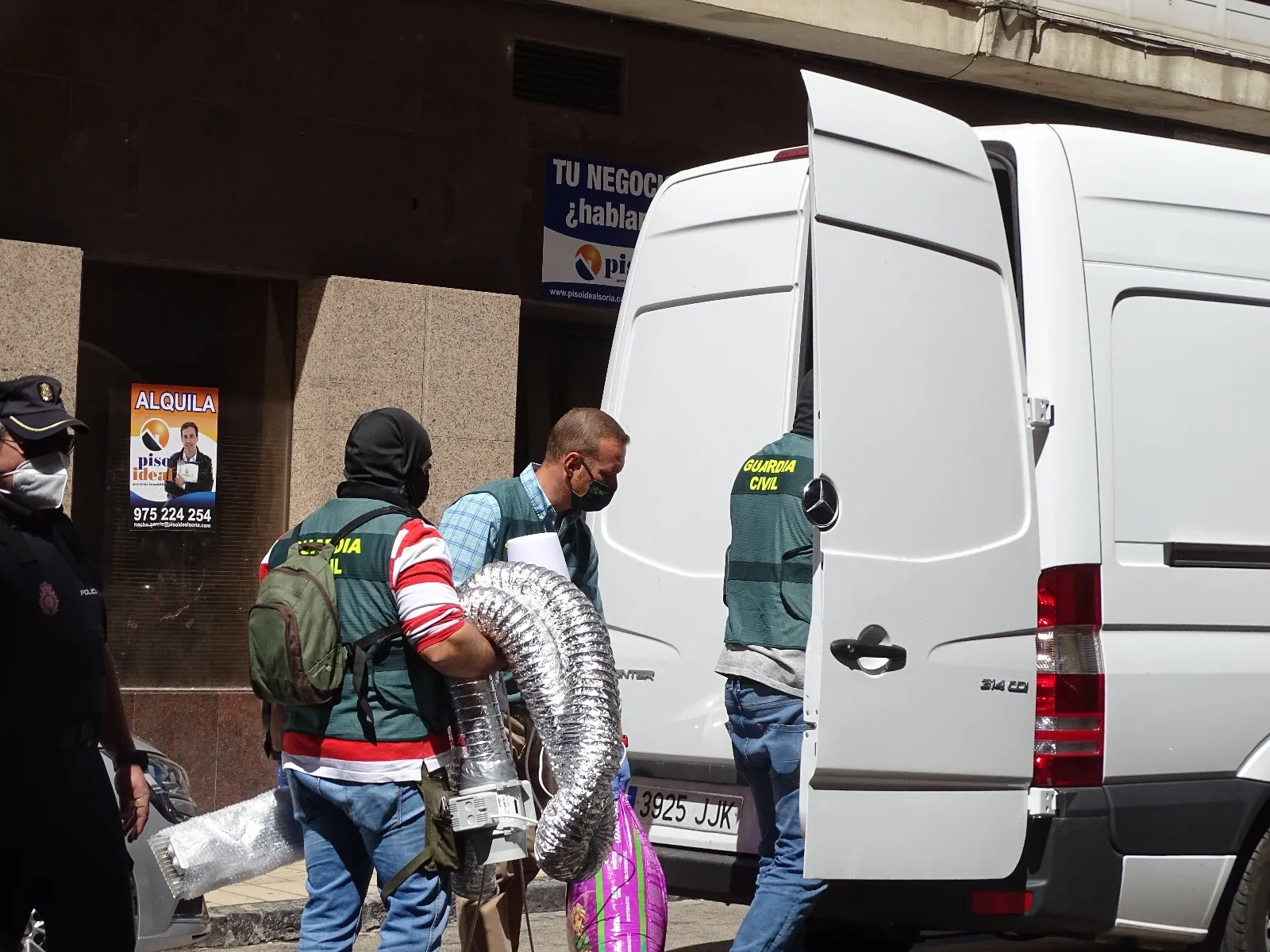 Foto 2 - Fotos: Varios detenidos en Soria en una gran operaci&oacute;n antidroga 