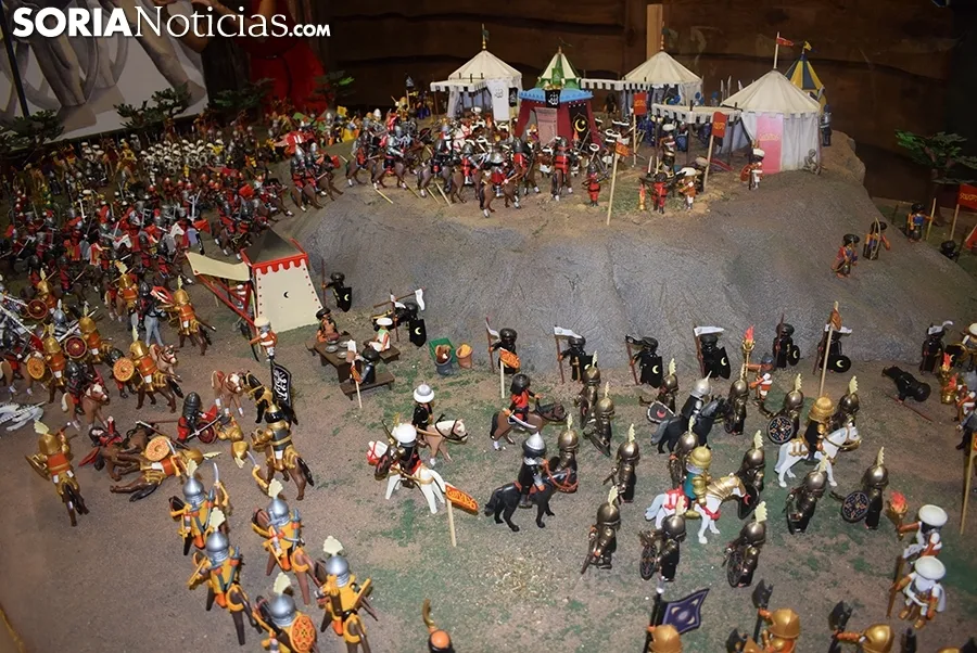 Foto 10 - Un reto veraniego: descubrir los mu&ntilde;ecos intrusos que hay en la exposici&oacute;n de playmobil 'La batalla de las Navas de Tolosa' de Garray