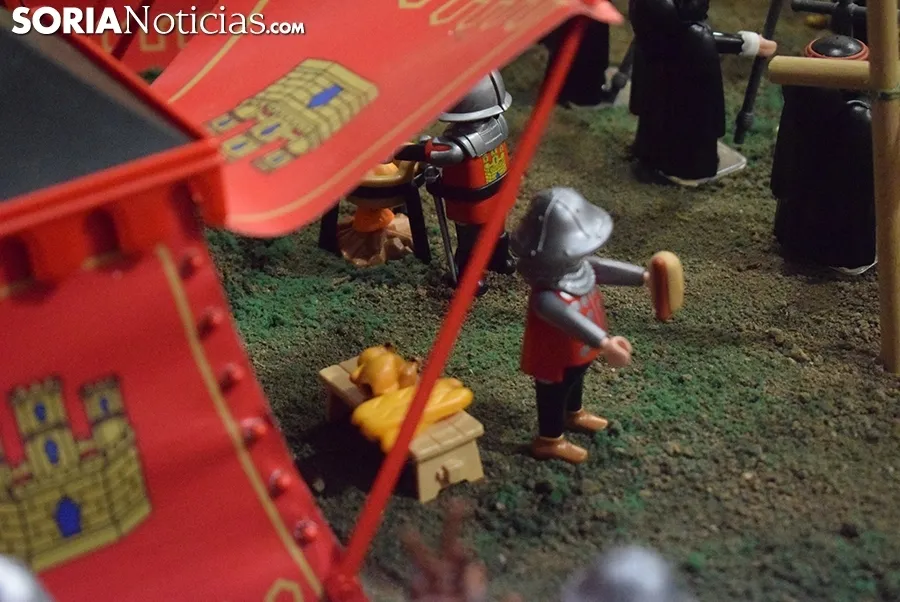 Foto 7 - Un reto veraniego: descubrir los mu&ntilde;ecos intrusos que hay en la exposici&oacute;n de playmobil 'La batalla de las Navas de Tolosa' de Garray