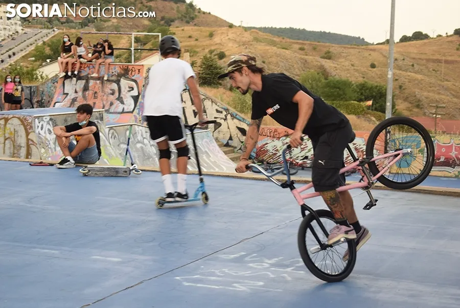 Foto 9 - Suspendida una exhibici&oacute;n de skate por no poderse garantizar las medidas anti Covid