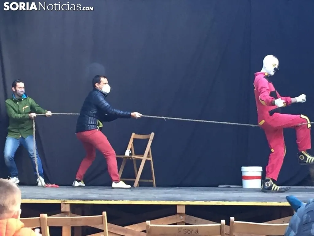 Foto 16 - GALER&Iacute;A: Teatro de calle en la Dehesa