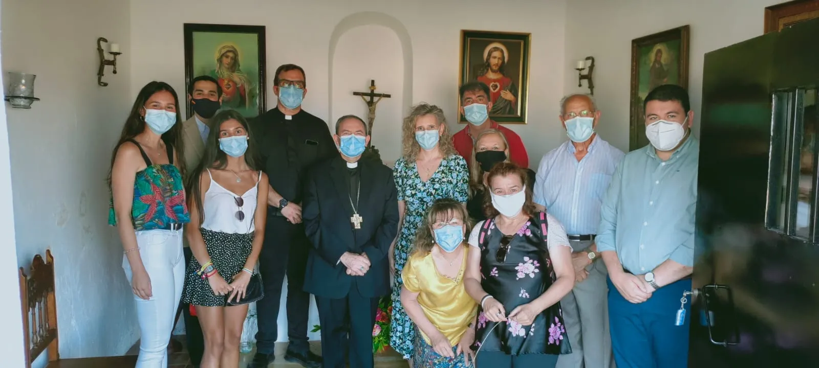 Foto 2 -  Beltejar celebra la rehabilitac&oacute;n del retablo de la Pasi&oacute;n y las mejoras en la ermita de San Isidro
