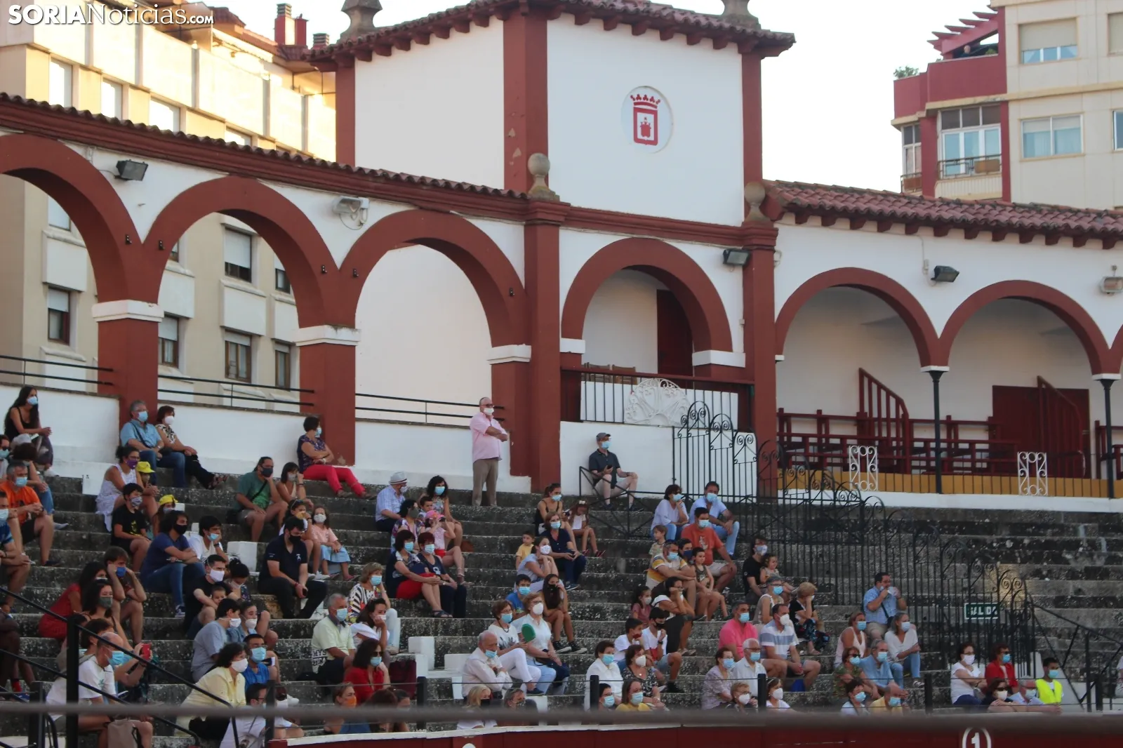 Foto 17 - GALER&Iacute;A: Orquesta de malabares con la Banda Municipal