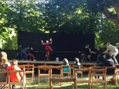 Foto 9 - GALER&Iacute;A: Teatro de calle en la Dehesa