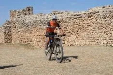 Foto 6 - David Valero y Sergio Mantec&oacute;n ganan en El Burgo de Osma en la Colina Triste UCI 2020