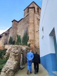 Foto 5 - El Obispo visita Fuentes de &Aacute;greda y bendice las obras de rehabilitaci&oacute;n de la parroquia