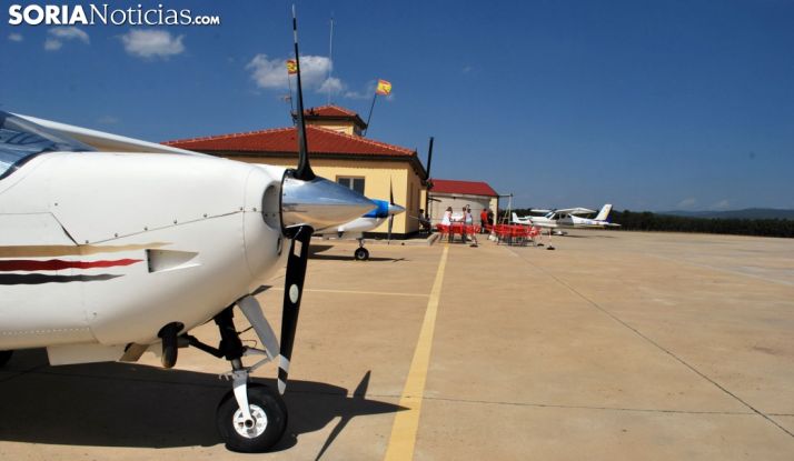 Los alumnos de FlyBy, trasladados a Burgos a la espera de un trámite con Aviación Civil