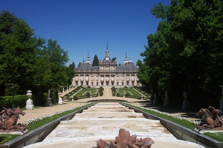 Fallece una mujer tras ser agredida con un arma blanca por su pareja en Segovia