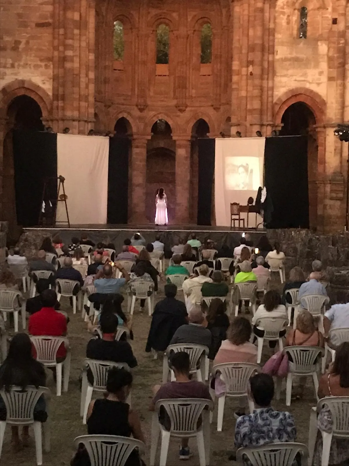 Foto 2 - Finaliza el programa 'Escenario Patrimonio' de la Junta  con 2.000 espectadores