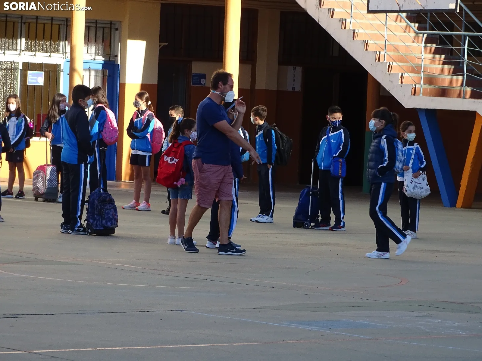Foto 7 - Un regreso a las aulas sin c&aacute;lidos reencuentros