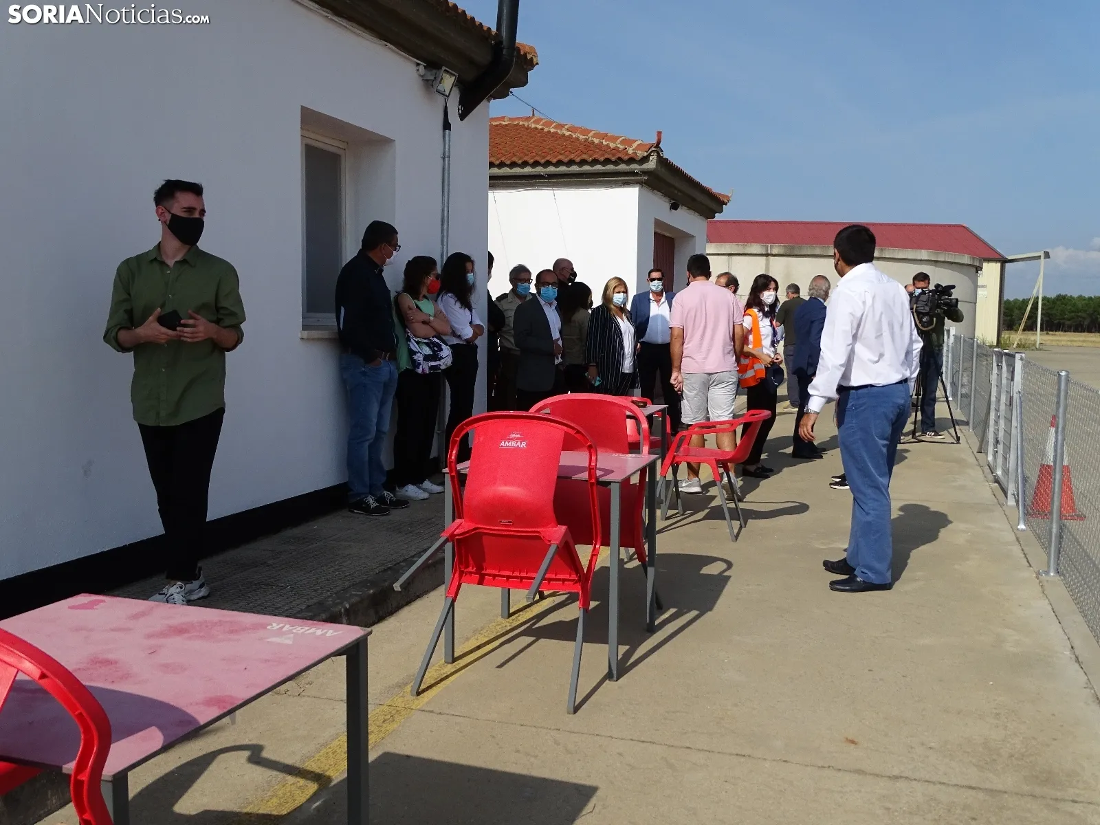 Una imagen de la jornada en el aeródromo de Garray. /SN