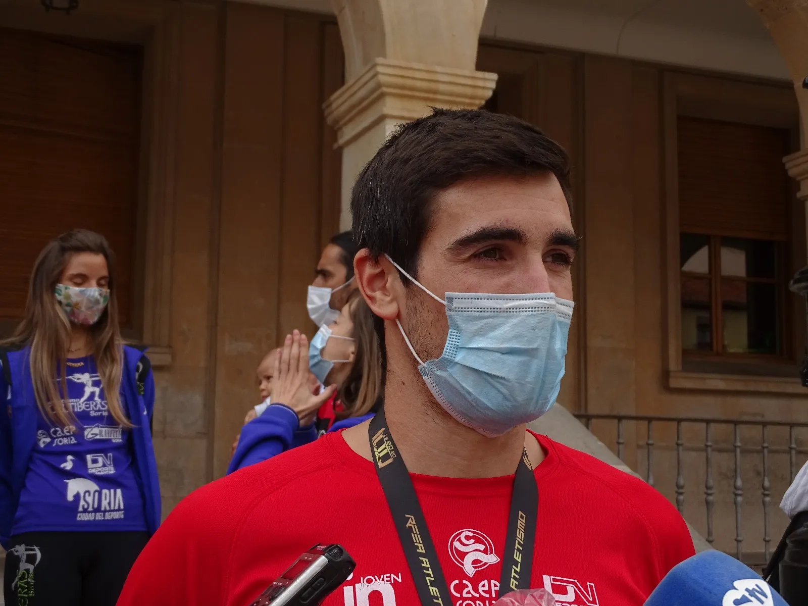 Foto 2 - El atletismo soriano se luce en el ayuntamiento