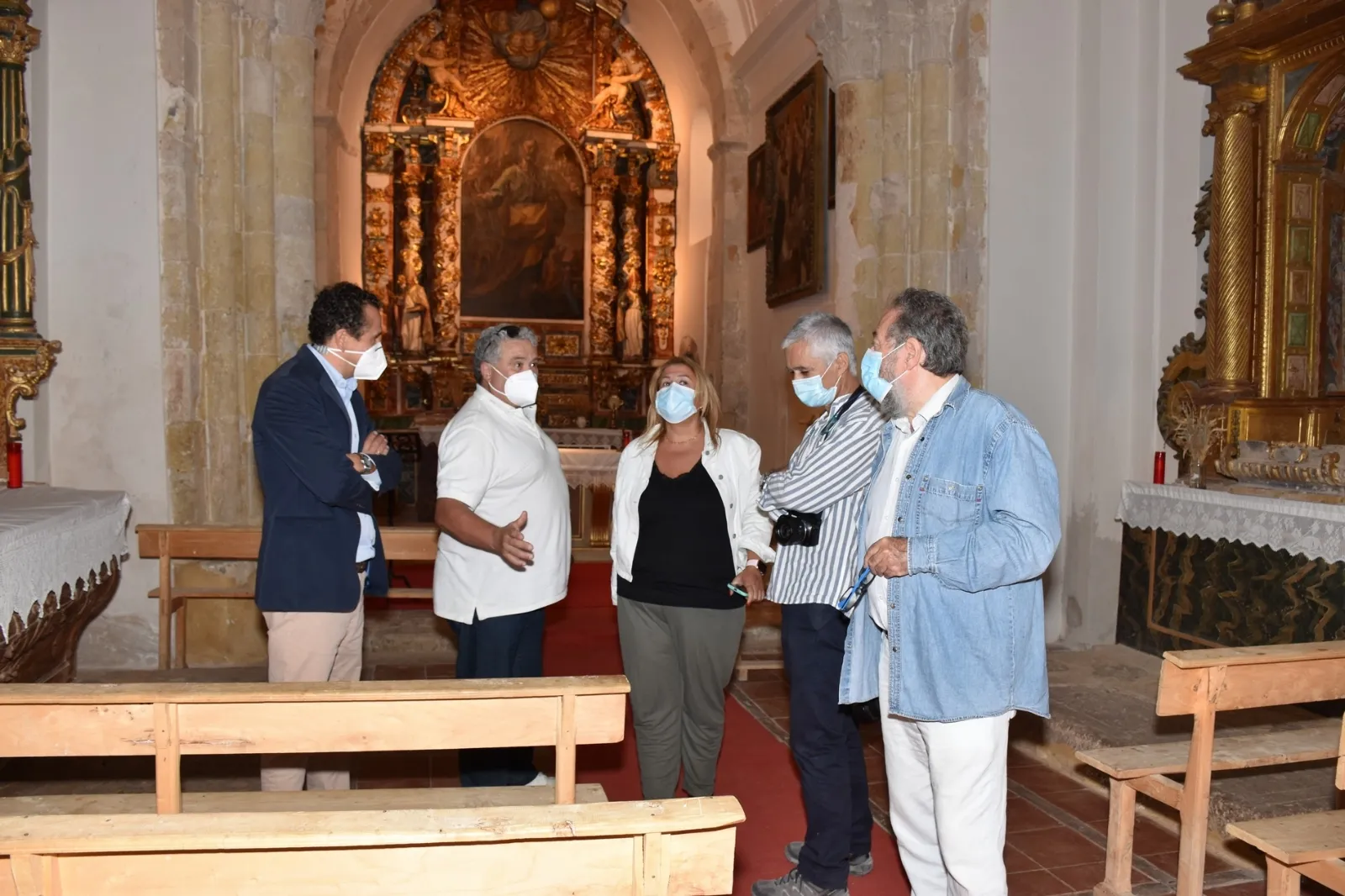 Foto 2 - Concluye la restauraci&oacute;n de la galer&iacute;a porticada de la iglesia de San Pedro, en Caracena