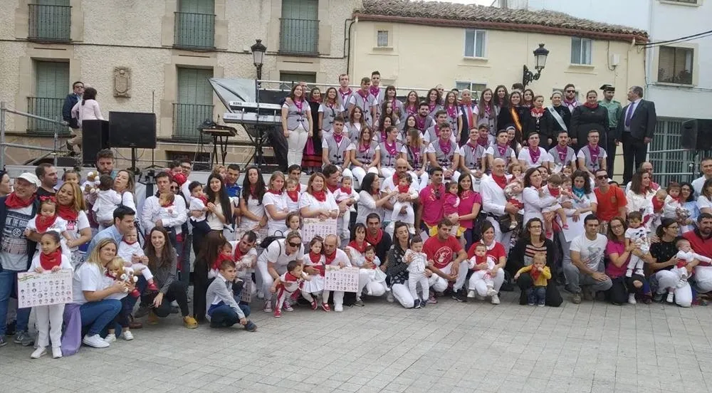 Foto 9 - Im&aacute;genes de unas fiestas del Cristo de &Oacute;lvega, que este a&ntilde;o no pueden celebrarse. La alcaldesa traslada su "tristeza".