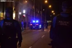Foto 10 - AMPLIACI&Oacute;N: La Polic&iacute;a Nacional desaloja el bar Vela por una amenaza de bomba
