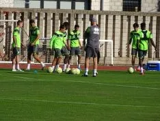 Una imagen del primer entrenamiento del Numancia 2020-2021. /SN