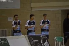 Una imagen del encuentro esta tarde en el pabellón de Los Pajaritos. /SN