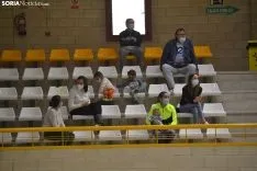 Una imagen del encuentro esta tarde en el pabellón de Los Pajaritos. /SN