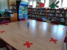 El CEIP Manuela Peña de Covaleda muestra en Facebook cómo se prepara para el próximo curso. 