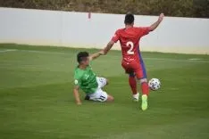 Foto 3 - Numancia gana al Haro en el tercer partido de pretemporada de los rojillos (1-0)