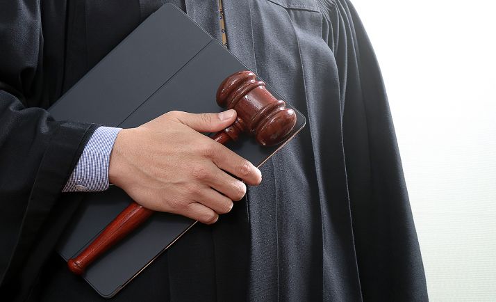 La Audiencia de Salamanca multa con 1.000 &euro; al banco que obligó a pleitear a unos clientes por las cláusulas hipotecarias a sabiendas de que tenían razón