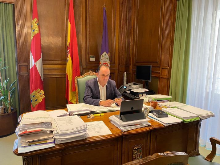  Benito Serrano vota en contra de una nueva propuesta de la FEMP para que los ayuntamientos financien al Gobierno 