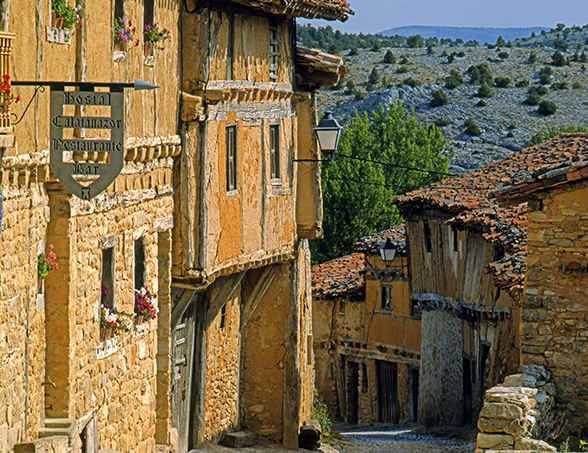 Calatañazor, uno de los 5 pueblos más antiguos de España para elconfidencial.com