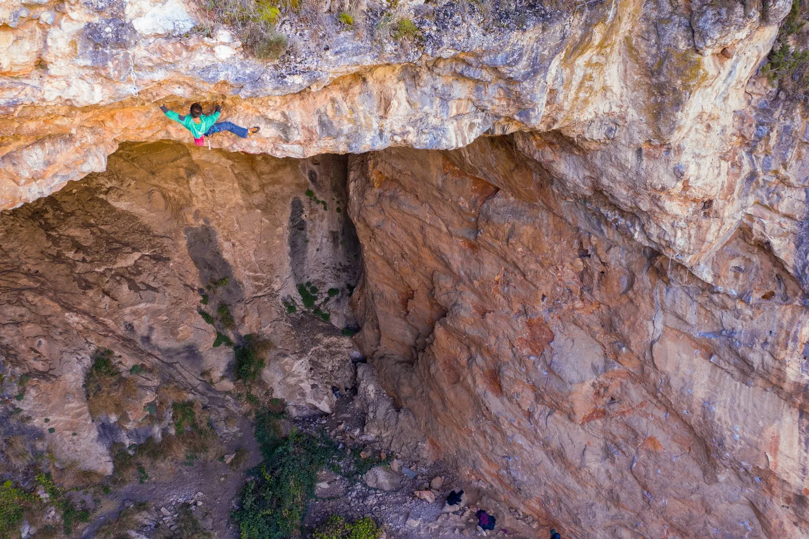 Una imagen de la gesta completada por el veterano escalador. / Luis Fidel Mateo