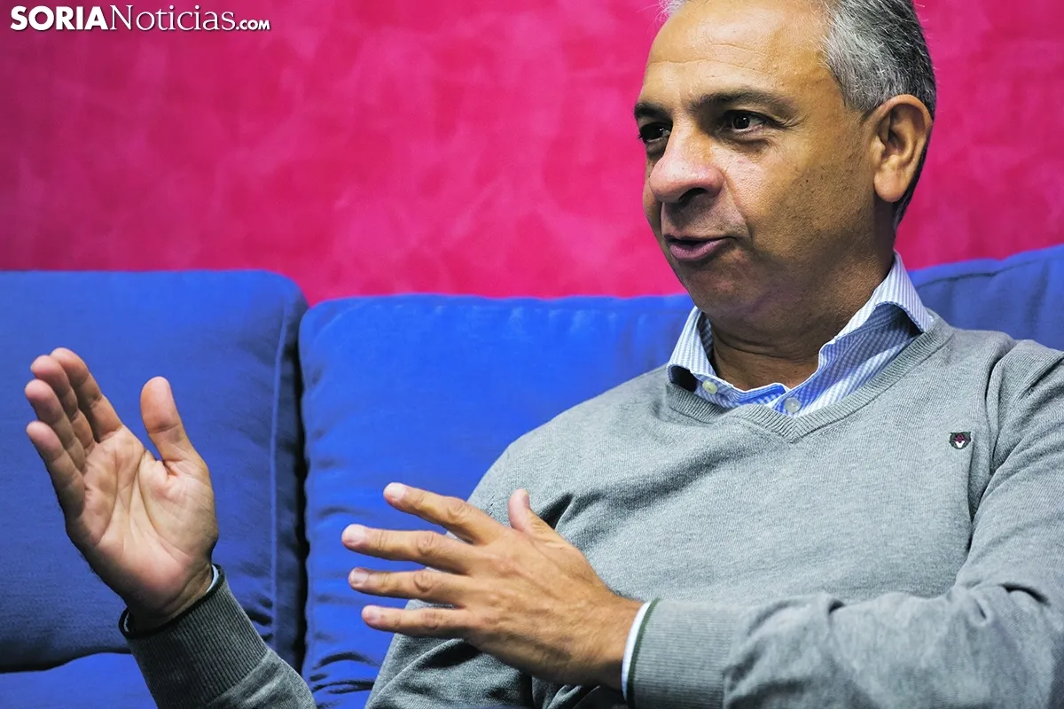 Moisés Israel, presidente del Club Deportivo Numancia, en su entrevista en Soria Noticias. María Ferrer