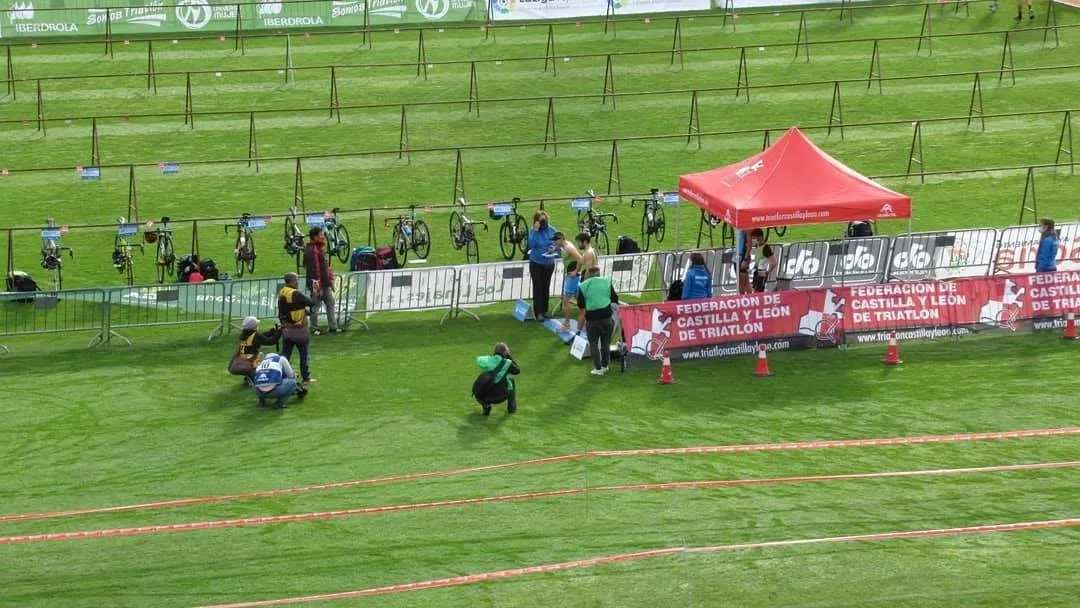 Salida carrera masculina. /FETRISoria.