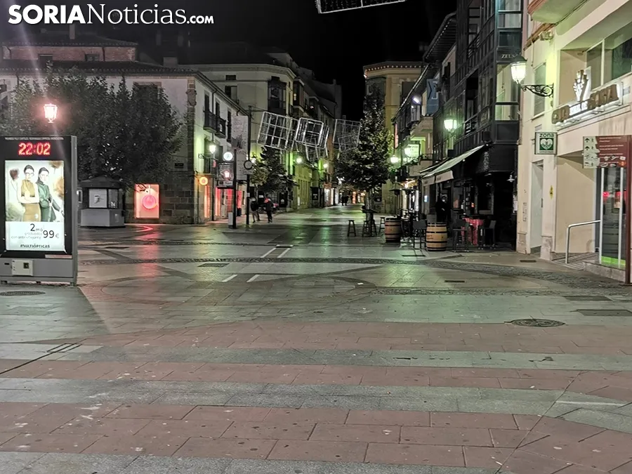 Foto 11 - Soria cumple el toque de queda y a las 22:00 horas Soria se vac&iacute;a