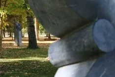 Foto 3 - Las obras del V Simposium de Escultura de Almaz&aacute;n estrenan ubicaciones 