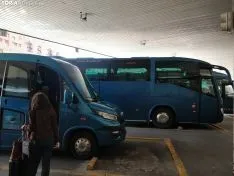 Maletas y microbus de la línea Soria - Valladolid.