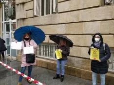 Peluquería sorianos ante la subdelegación