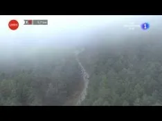 Foto 9 - Vuelta a Espa&ntilde;a: Dan Martin gana en Soria en la in&eacute;dita subida a la Laguna Negra