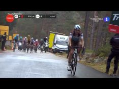 Foto 5 - Vuelta a España: Dan Martin gana en Soria en la inédita subida a la Laguna Negra