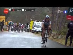 Foto 5 - Vuelta a Espa&ntilde;a: Dan Martin gana en Soria en la in&eacute;dita subida a la Laguna Negra