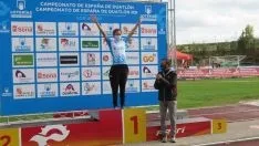 Maillot Loterías femenino. /FETRISoria.