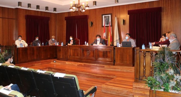 Almazán aprueba la nueva ordenanza que regula la aplicación de purines