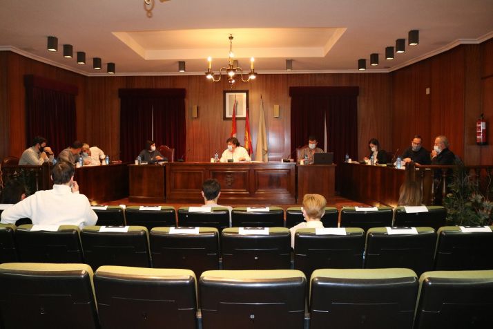 Almazán insta a la Junta a suplir las bajas de médicos en su municipio y en toda la provincia