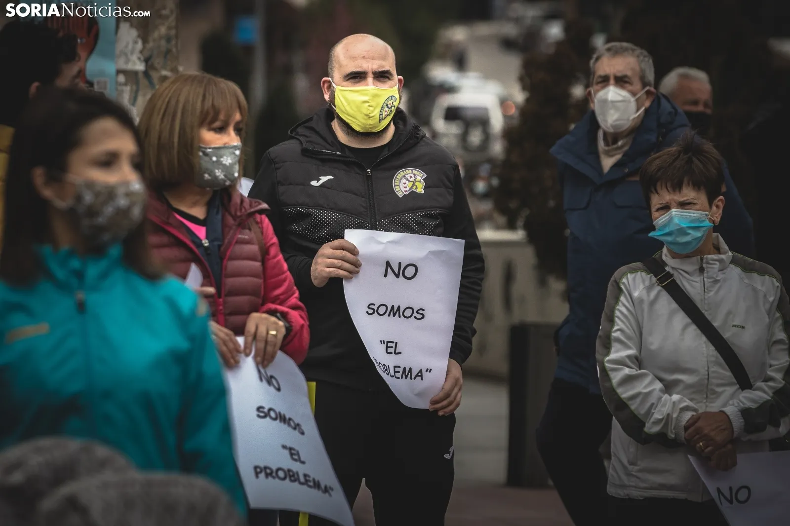 Concentración por la reapertura de los espacios deportivos. /Viksar Fotografía