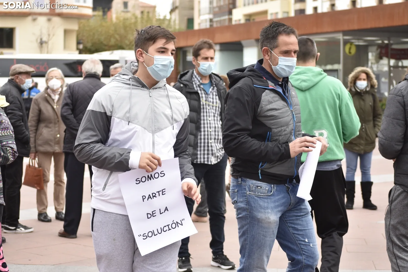 Concentración por la reapertura de los gimnasios en Soria.