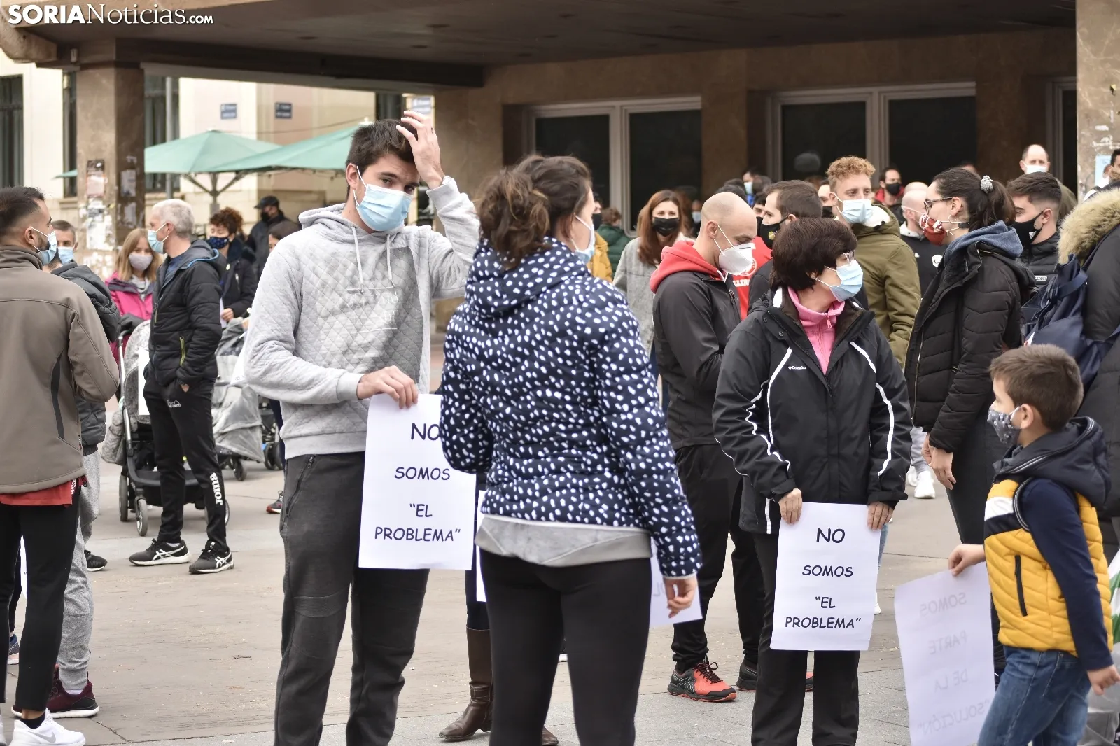 Concentración por la reapertura de los gimnasios en Soria.
