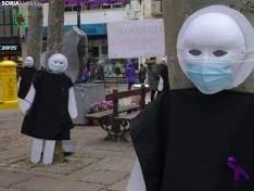 Una imagen de la plaza de las Mujeres esta mañana del 25-N. /SN