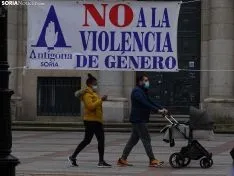 Una imagen de la plaza de las Mujeres esta mañana del 25-N. /SN