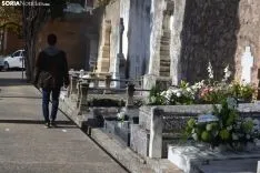 Una imagen del cementerio del Espino este domingo, 1 de noviembre. /SN