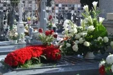 Una imagen del cementerio del Espino este domingo, 1 de noviembre. /SN