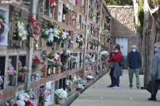 Una imagen del cementerio del Espino este domingo, 1 de noviembre. /SN